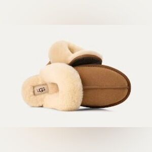 UGG Scuffette II Slippers